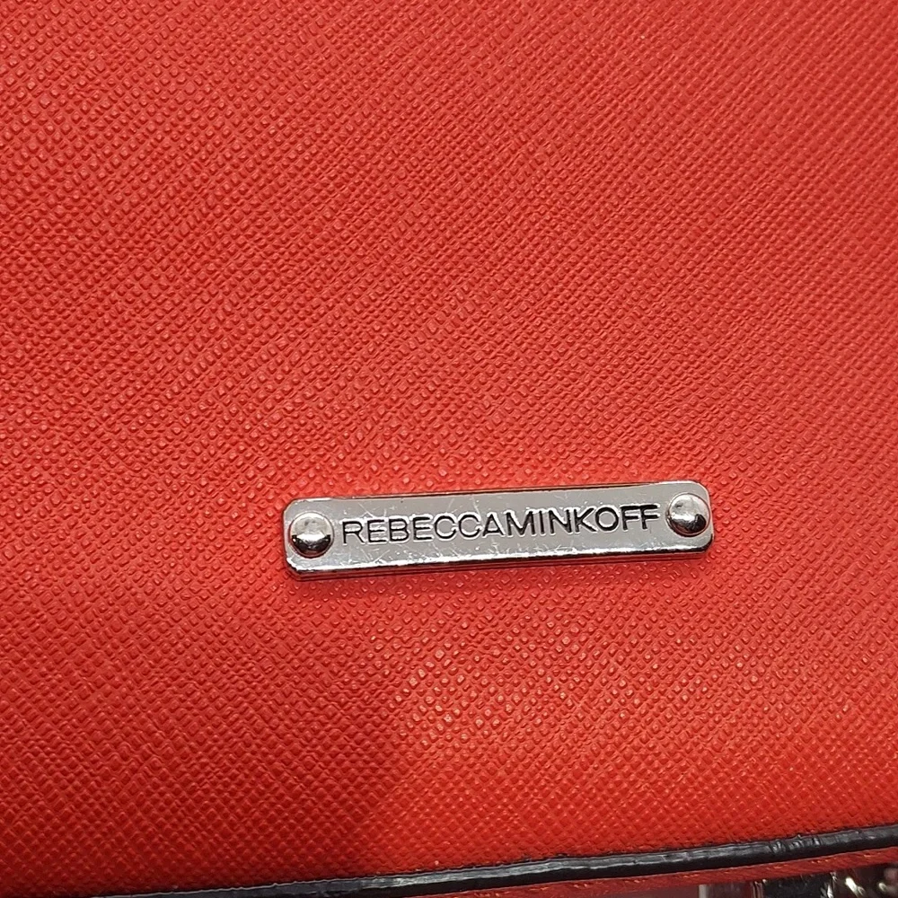 Rebecca Minkoff leather and‎ chain cross body bag. - Picture 5 of 5